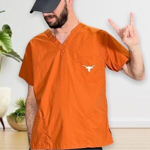 MENS Scrubs Set 🧡🩺 Size Medium Shirt, Small Drawstring Pants -  Univ of Texas